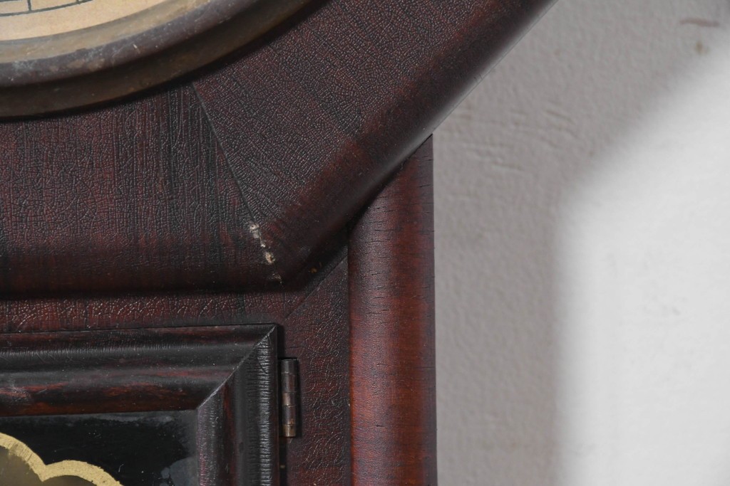 アメリカアンティーク　1880年から1900年頃　New Haven Clock Co.(ニューヘブン社)　八角形のケースがレトロな掛け時計　(R-091581)