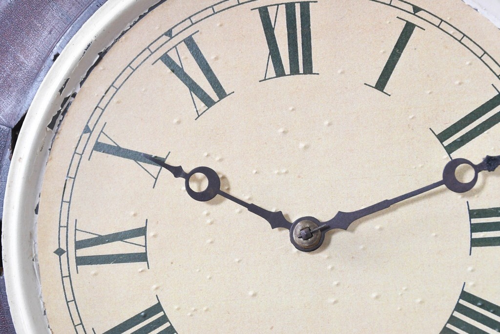 アメリカアンティーク　1880年から1900年頃　New Haven Clock Co.(ニューヘブン社)　八角形のケースがレトロな掛け時計　(R-091581)