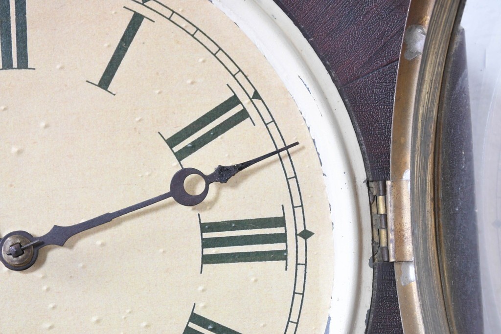 アメリカアンティーク　1880年から1900年頃　New Haven Clock Co.(ニューヘブン社)　八角形のケースがレトロな掛け時計　(R-091581)