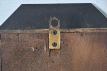 アメリカアンティーク　1880年から1900年頃　New Haven Clock Co.(ニューヘブン社)　八角形のケースがレトロな掛け時計　(R-091581)