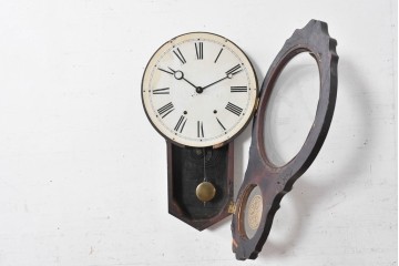 アメリカアンティーク　1860年代から1970年代　希少デザイン　Seth Thomas(セス・トーマス)社　気品あるシルエットの振り子時計　(R-091582)