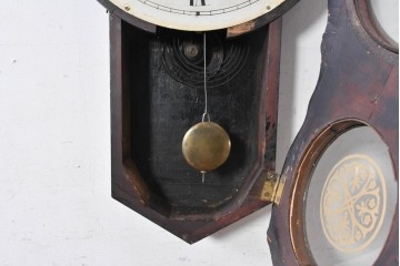 アメリカアンティーク　1860年代から1970年代　希少デザイン　Seth Thomas(セス・トーマス)社　気品あるシルエットの振り子時計　(R-091582)