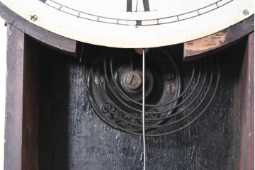 アメリカアンティーク　1860年代から1970年代　希少デザイン　Seth Thomas(セス・トーマス)社　気品あるシルエットの振り子時計　(R-091582)
