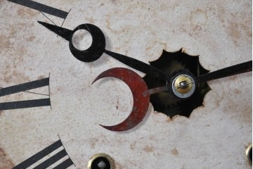  アメリカアンティーク　1890年から1900年頃　E. N. Welch Manufacturing Co.　カレンダー付き　存在感のある八角形ケースの振り子時計　(R-091585)