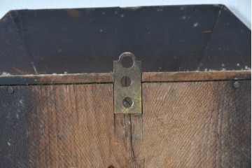  アメリカアンティーク　1890年から1900年頃　E. N. Welch Manufacturing Co.　カレンダー付き　存在感のある八角形ケースの振り子時計　(R-091585)