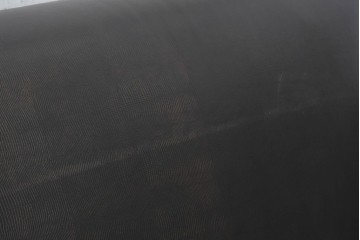 中古　イタリア製　美品　エンボスレザー張りのボックス型1人掛けソファ　定価約190万円　(R-091588)