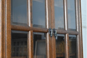 中古　三越家具　COUNTRY HOUSE(カントリーハウス)　英国カントリースタイルのカップボード　(R-091591)