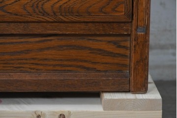 中古　三越家具　COUNTRY HOUSE(カントリーハウス)　木目を生かした引き出し5杯のチェスト　(R-091592)