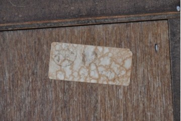 中古　三越家具　COUNTRY HOUSE(カントリーハウス)　Brugge(ブルージュ)　ステンドグラス扉のサイドボード　(R-091593)