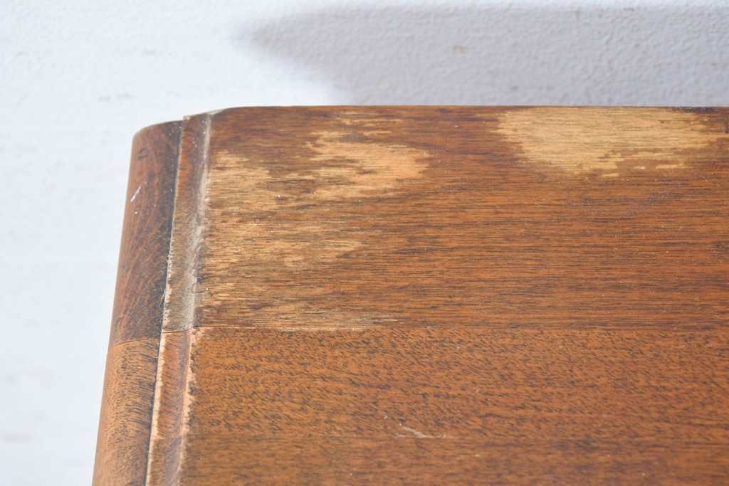 中古　アメリカ製　ETHAN ALLEN(イーセンアーレン)　パネル扉のサイドキャビネット　(R-091594)