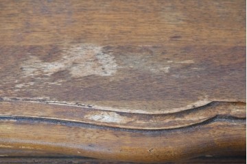 中古　アメリカ製　ETHAN ALLEN(イーセンアーレン)　パネル扉のサイドキャビネット　(R-091594)