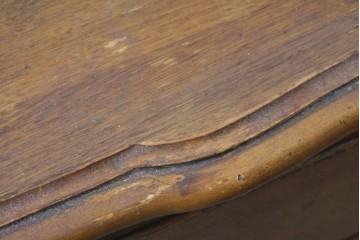 中古　アメリカ製　ETHAN ALLEN(イーセンアーレン)　パネル扉のサイドキャビネット　(R-091594)