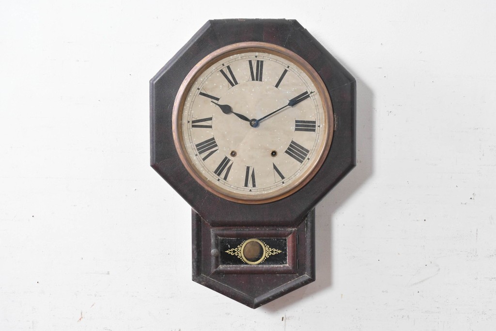 アメリカアンティーク　1900年頃　New Haven Clock Co.(ニューヘブン社)　八角形のシルエットがお洒落な壁掛け時計　(R-091598)