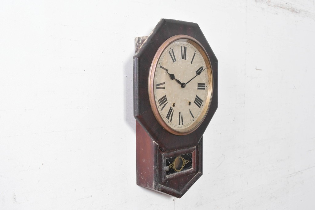 アメリカアンティーク　1900年頃　New Haven Clock Co.(ニューヘブン社)　八角形のシルエットがお洒落な壁掛け時計　(R-091598)