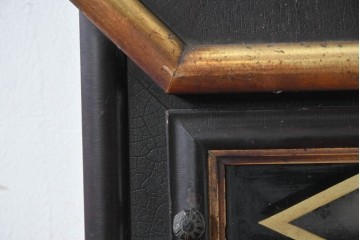 アメリカアンティーク　1900年頃　New Haven Clock Co.(ニューヘブン社)　八角形のシルエットと金色のフレームがクラシカルな壁掛け時計　(R-091599)