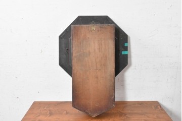 アメリカアンティーク　1900年頃　New Haven Clock Co.(ニューヘブン社)　八角形のシルエットと金色のフレームがクラシカルな壁掛け時計　(R-091600)