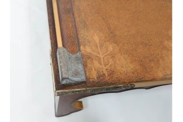 時代物　明治から大正期　松竹梅蒔絵と螺鈿のきらめきが美しい総梨地の御文台　外箱付き　(R-091607)