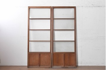 ヴィンテージ建具　昭和中期　横桟入りのレトロなガラス戸2枚セット　(R-091654)