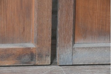 ヴィンテージ建具　昭和中期　横桟入りのレトロなガラス戸2枚セット　(R-091654)