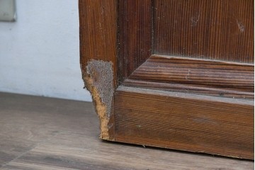 アンティーク建具　昭和初期から昭和中期　裏面ガラス入り　繊細な縦格子とガラス帯が味わい深い格子戸3枚セット　(R-091657)