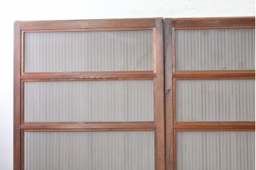 アンティーク建具　昭和初期から昭和中期　裏面ガラス入り　繊細な縦格子とガラス帯が味わい深い格子戸3枚セット　(R-091657)