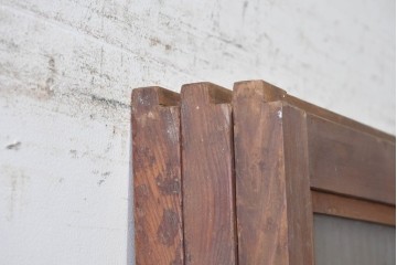 アンティーク建具　昭和初期から昭和中期　裏面ガラス入り　繊細な縦格子とガラス帯が味わい深い格子戸3枚セット　(R-091657)