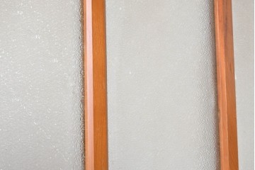 ヴィンテージ建具　昭和中期　温かみのある木色と型板ガラスがレトロなドア1枚　(R-091660)