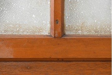 ヴィンテージ建具　昭和中期　診察室の文字入り　レトロな型板ガラスが印象的なドア1枚　(R-091662)