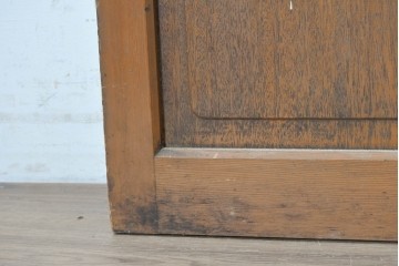 ヴィンテージ建具　昭和中期　型板ガラスとドアノブのプレートがレトロで趣深いドア1枚　(R-091663)