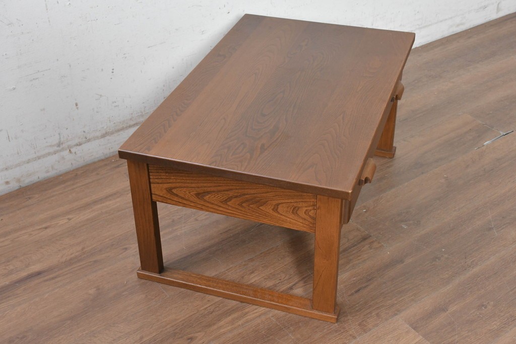 中古　美品　職人手作りの高級品!　栓材　在銘(木地師 了・塗師 山本)　木目の美しい文机　(R-091665)