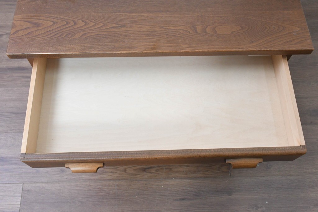 中古　美品　職人手作りの高級品!　栓材　在銘(木地師 了・塗師 山本)　木目の美しい文机　(R-091665)