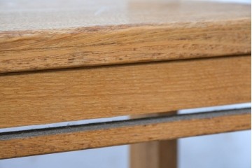 和製ヴィンテージ　タモ材　あたたかみのある木肌の楔(くさび)式踏み台　(R-091678)