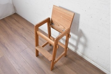 和製ヴィンテージ　タモ材　あたたかみのある木肌の楔(くさび)式踏み台　(R-091678)