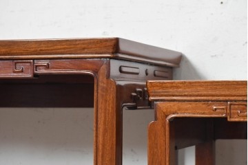 和製ヴィンテージ　花梨材　雷文をあしらったオリエンタルなネストテーブル　(R-091680)