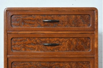 中古　美品　職人手作り品　欅(ケヤキ)材　個性的な木目の表情が面白い4段の小引き出し　(R-091706)
