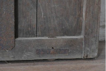 和製アンティーク建具　明治期　栗材　人気の幅狭サイズの蔵戸1枚　(R-091711)