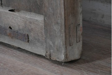 和製アンティーク建具　明治期　栗材　人気の幅狭サイズの蔵戸1枚　(R-091711)