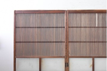 和製アンティーク建具　明治期から大正期　細かな縦格子と中央にガラスを備えた格子戸3枚セット　(R-091714)