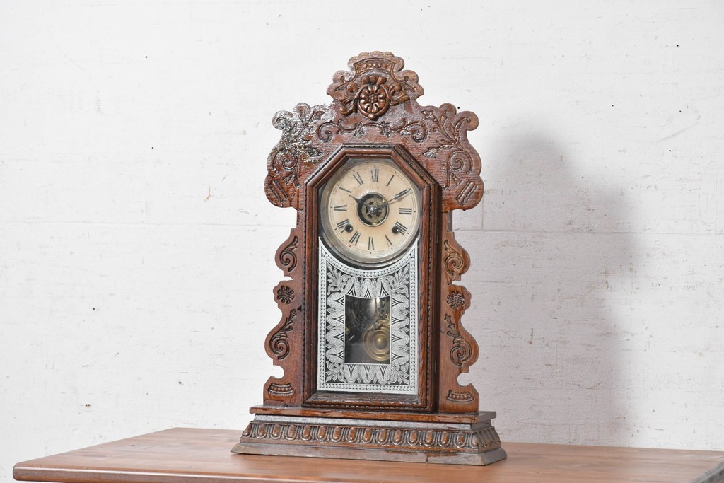 アメリカアンティーク　1890年から1900年頃　Ansonia Clock Company(アンソニア)　花や唐草の彫刻が優美な置き時計　(R-091730)