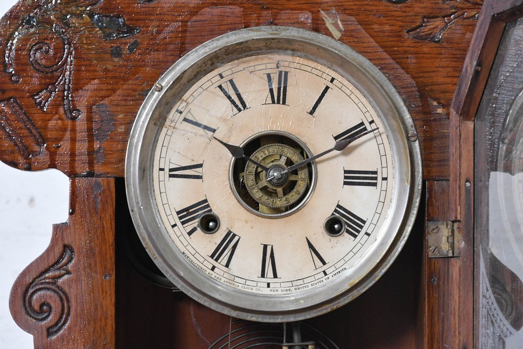 アメリカアンティーク　1890年から1900年頃　Ansonia Clock Company(アンソニア)　花や唐草の彫刻が優美な置き時計　(R-091730)