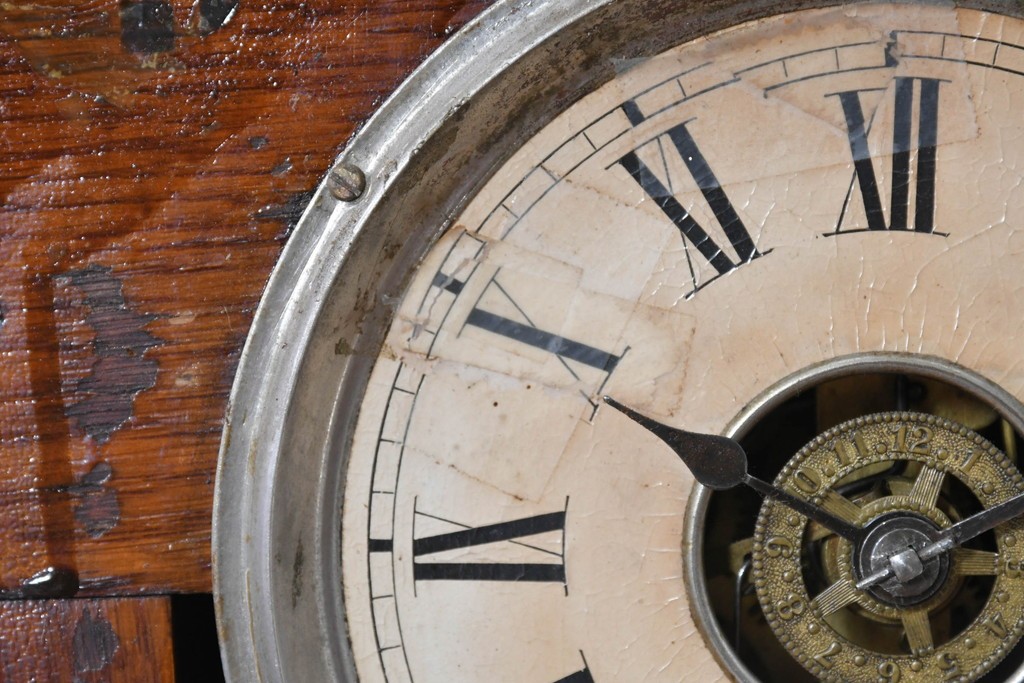 アメリカアンティーク　1890年から1900年頃　Ansonia Clock Company(アンソニア)　花や唐草の彫刻が優美な置き時計　(R-091730)