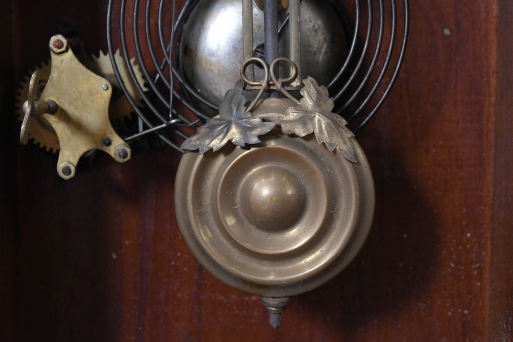 アメリカアンティーク　1890年から1900年頃　Ansonia Clock Company(アンソニア)　花や唐草の彫刻が優美な置き時計　(R-091730)