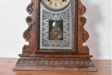 アメリカアンティーク　1890年から1900年頃　Ansonia Clock Company(アンソニア)　花や唐草の彫刻が優美な置き時計　(R-091730)