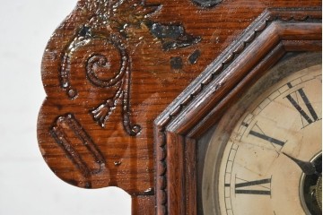 アメリカアンティーク　1890年から1900年頃　Ansonia Clock Company(アンソニア)　花や唐草の彫刻が優美な置き時計　(R-091730)