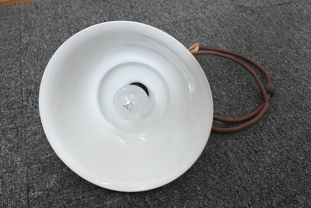 和製アンティーク　昭和初期から昭和中期　オールドノリタケ(NORITAKE)　ブルーローズ　青い薔薇が華やかなペンダントライト　(R-091737)