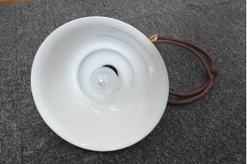 和製アンティーク　昭和初期から昭和中期　オールドノリタケ(NORITAKE)　ブルーローズ　青い薔薇が華やかなペンダントライト　(R-091737)