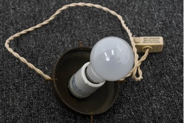 和製アンティーク　昭和初期　レトロな雰囲気漂う小ぶりなペンダントライト　(R-091738)