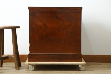 中古　美品　仙台箪笥　豪華な牡丹金具と美しい木目が魅力の小箪笥　(R-091776)