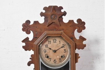 アメリカアンティーク　1890年から1900年頃　Ansonia Clock Company(アンソニア)　星形の装飾と花や鳥などの絵柄が印象的な置き時計　(R-091798)