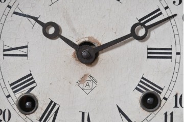 アメリカアンティーク　1890年から1900年頃　Ansonia Clock Company(アンソニア)　優美な彫刻と白い草花模様が華やかな置き時計　(R-091799)